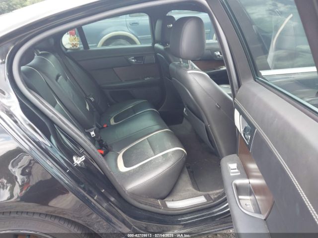 2014 JAGUAR XF SAJWA0EX1E8U30904 Photo 7