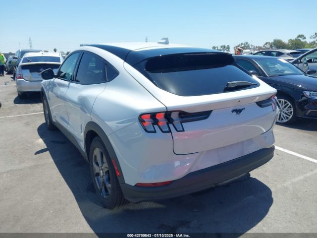 2022 FORD MUSTANG MACH-E 3FMTK1RM6NMA39520 Photo 2