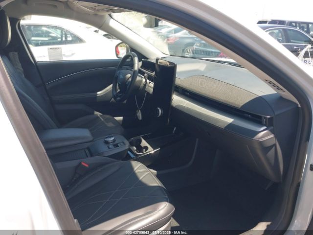 2022 FORD MUSTANG MACH-E 3FMTK1RM6NMA39520 Photo 4