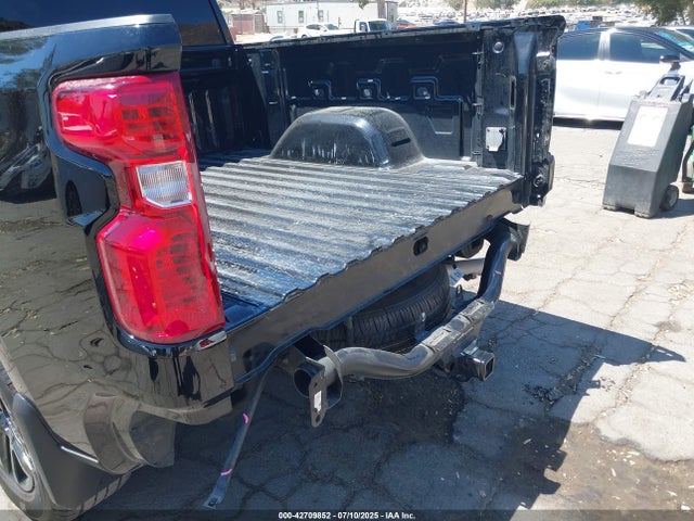 1GCPABEKXRZ230512 Chevrolet l3b