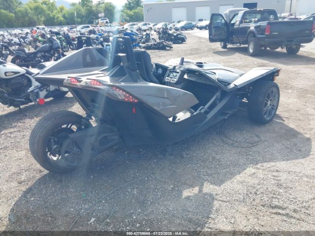 2015 POLARIS SLINGSHOT 57XAASFA2F5103324 Photo 3