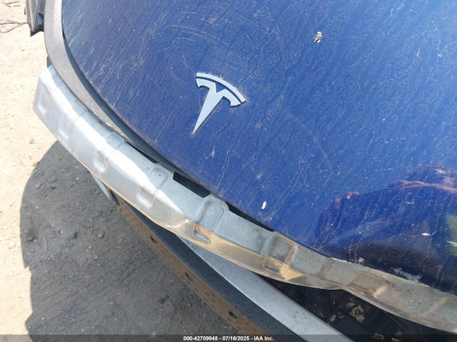 2024 TESLA MODEL Y 7SAYGDEE0RA278969 Photo 9