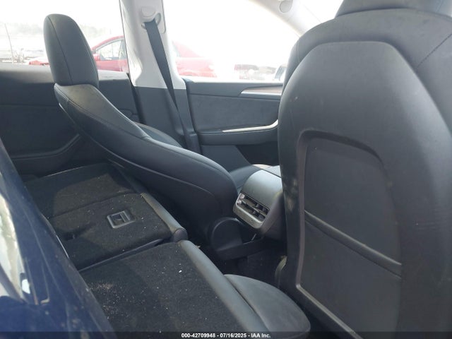 2024 TESLA MODEL Y 7SAYGDEE0RA278969 Photo 7