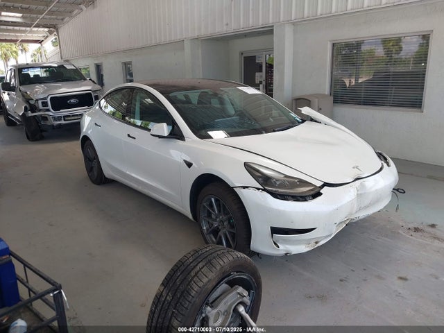 2023 TESLA MODEL 3 5YJ3E1EA7PF484511 Photo 0
