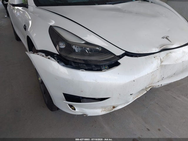 2023 TESLA MODEL 3 5YJ3E1EA7PF484511 Photo 5