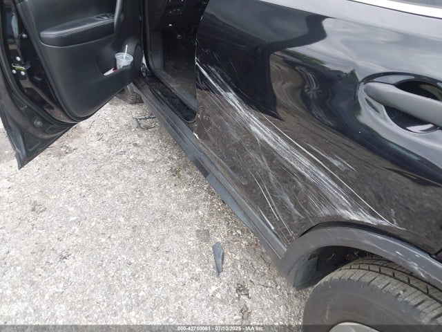 5N1AT2MVXJC771574 Nissan Rogue