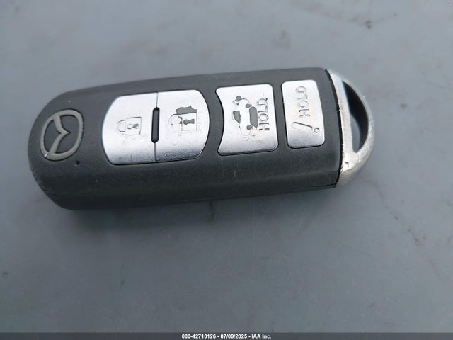 Mazda pe 2014 JM1BM1T76E1136842 Image 11