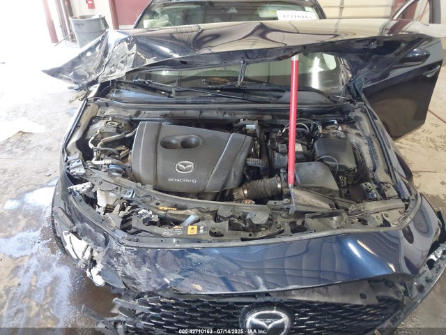 3MZBPBCL6NM308491 Mazda py