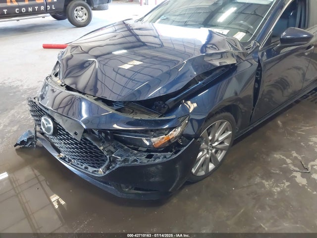 3MZBPBCL6NM308491 Mazda py