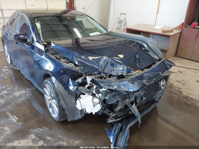 3MZBPBCL6NM308491 Mazda py