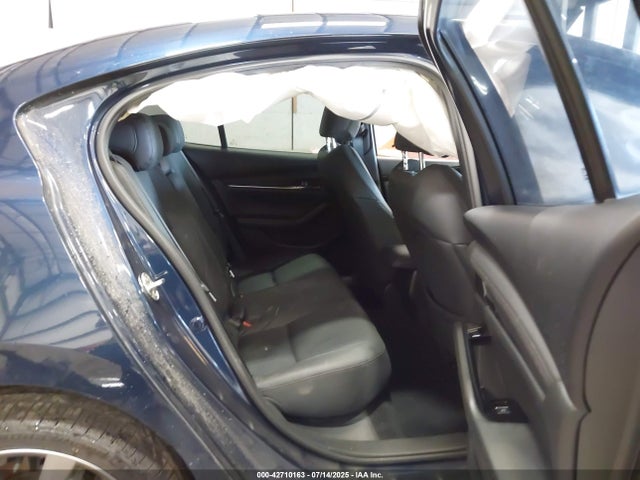 3MZBPBCL6NM308491 Mazda py