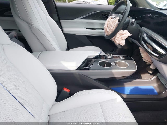42710174 :رقم المزاد ، 1GYKPRRKXRZ113695 vin ، 2024 Cadillac Lyriq Luxury W/1sd مزاد بيع