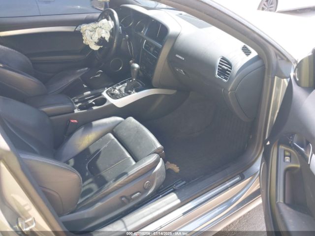 2011 AUDI S5 WAUVVAFR3BA026766 Photo 4