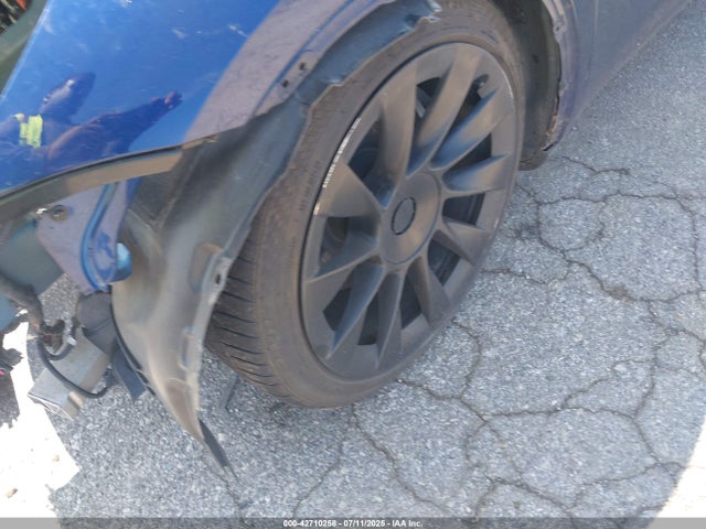 Tesla Model Y 2022 7SAYGDEE0NF481213 Image 12