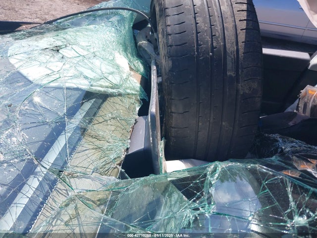 2022 TESLA MODEL Y 7SAYGDEE0NF481213 Photo 6