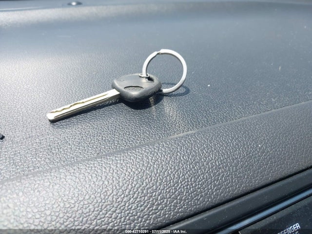 KNADM4A35G6662599 KIA gamma