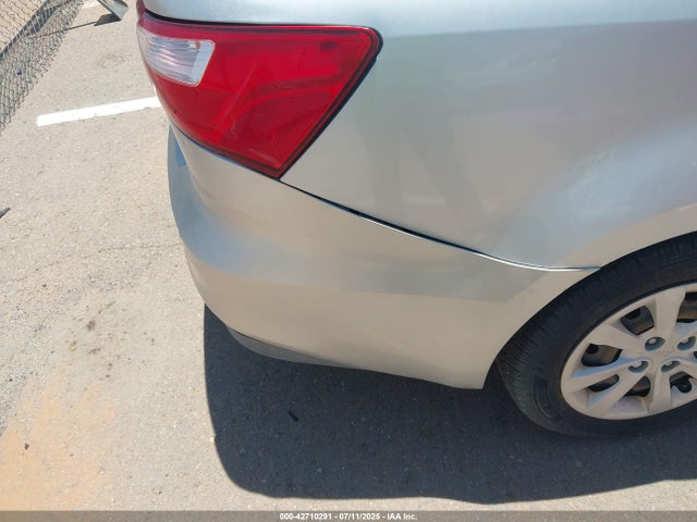 KNADM4A35G6662599 KIA gamma