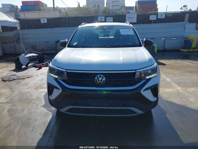 3VV5X7B22RM015958 Volkswagen tsi