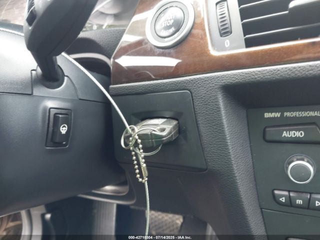 2011 BMW 328I WBAPK5G54BNN25962 Photo 10