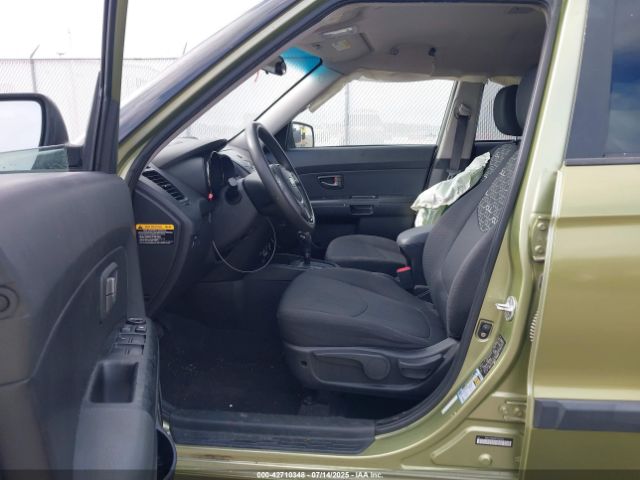 2010 KIA SOUL KNDJT2A29A7163097 Photo 4