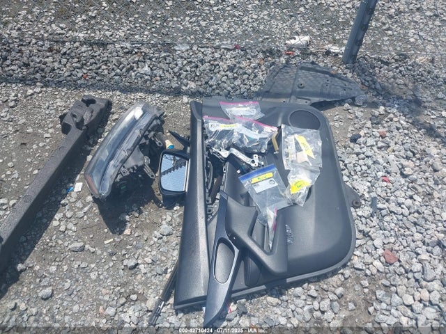 KNMAT2MT1JP565796 Nissan 2018