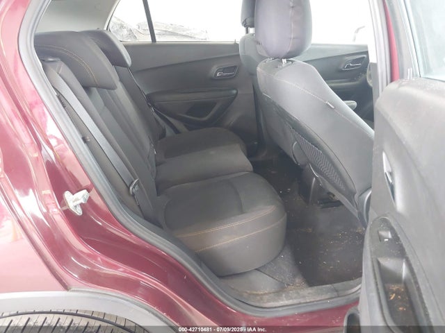 3GNCJKSBXHL133066 Chevrolet TRAX LS