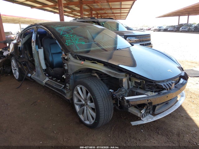 2020 TESLA MODEL 3 5YJ3E1EB5LF741782 Photo 0