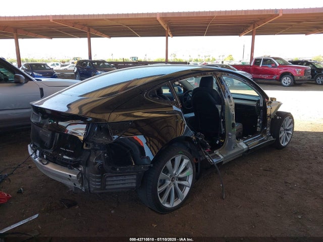 2020 TESLA MODEL 3 5YJ3E1EB5LF741782 Photo 3