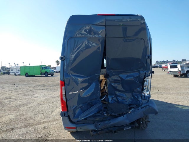 Mercedes-Benz om 642 with brake assist 2019 WD4PF0CD0KP094845 Image 6