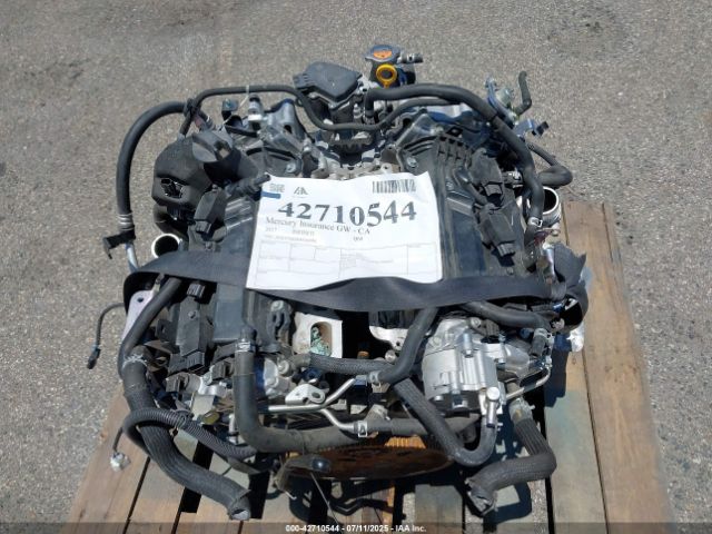 2017 INFINITI Q60 JN1EV7EK0HM363996 Photo 2
