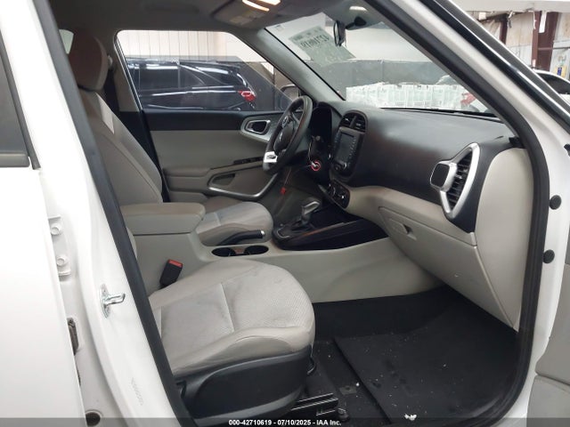 KNDJ23AU8L7119945 KIA mpi nu