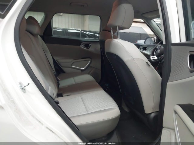 KNDJ23AU8L7119945 KIA mpi nu