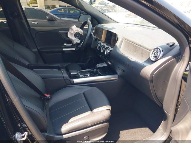 W1N4N4HB8MJ277956 Mercedes-Benz m260