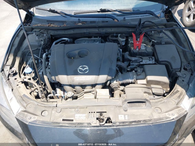3MZBN1M32JM178623 Mazda py