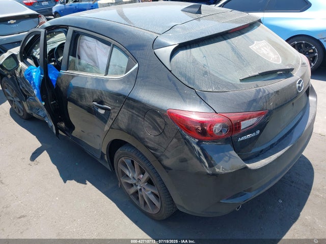 3MZBN1M32JM178623 Mazda py