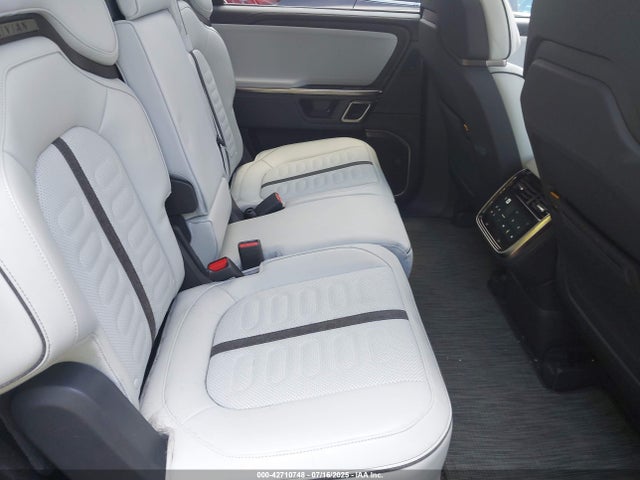 Rivian 2024 2024 7PDSGCBAXRN041014 Image 8
