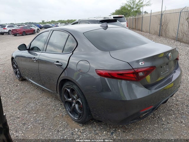 ZARFAEEN6H7542267 Alfa Romeo 2017