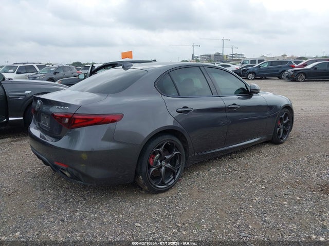 ZARFAEEN6H7542267 Alfa Romeo 2017