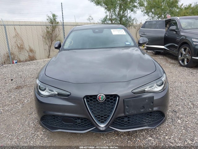 ZARFAEEN6H7542267 Alfa Romeo 2017