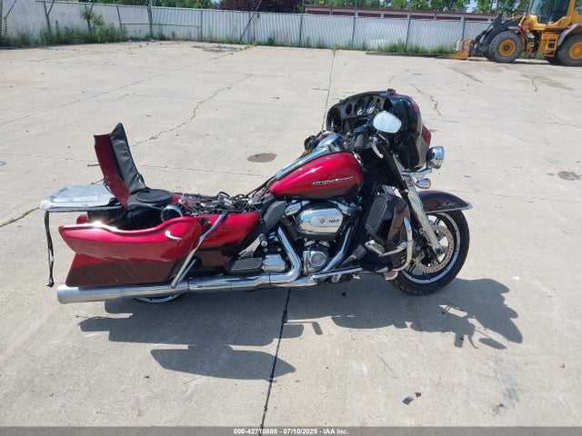 1HD1KED1XJB635438 Harley-Davidson 2018