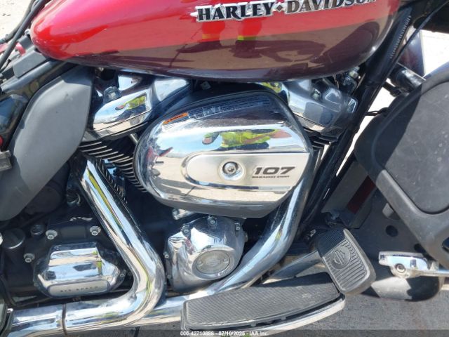 2018 HARLEY-DAVIDSON FLHTK 1HD1KED1XJB635438 Photo 7