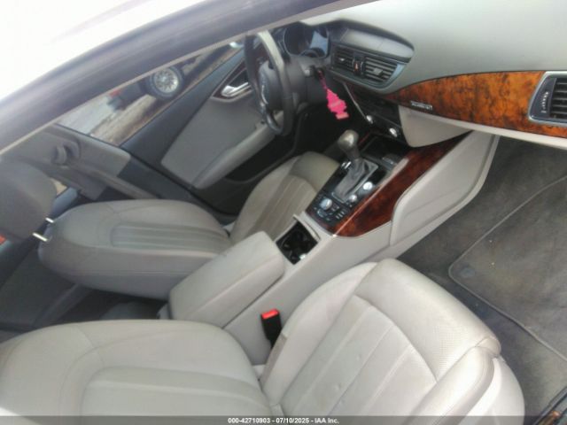 2013 AUDI A7 WAU2GAFC0DN075637 Photo 4
