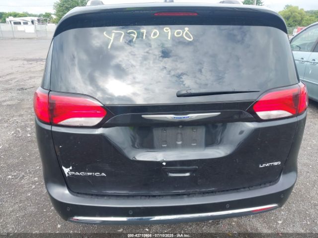 2018 CHRYSLER PACIFICA 2C4RC1GG2JR186882 Photo 5