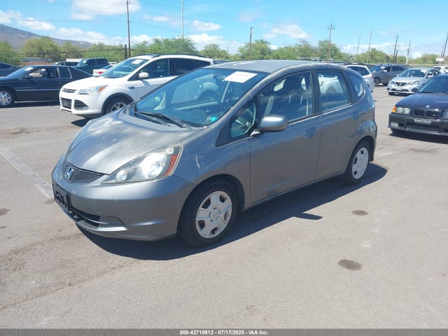 Продажа на аукционе авто 2013 Honda Fit, vin: JHMGE8H31DC060174, номер лота: 42710912