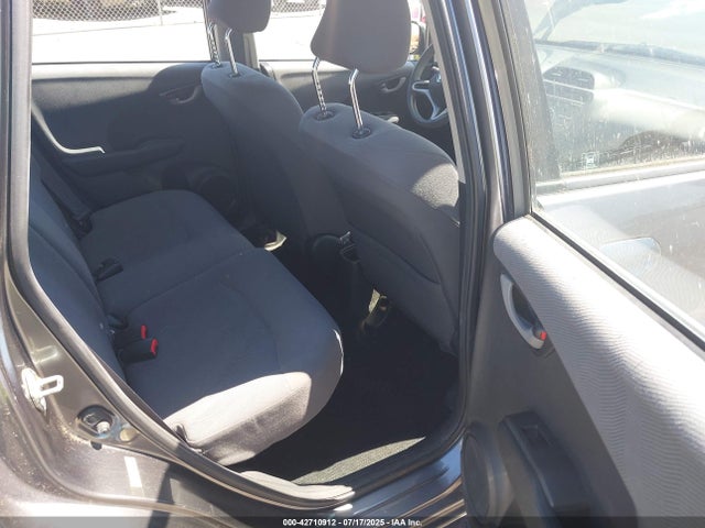 Продажа на аукционе авто 2013 Honda Fit, vin: JHMGE8H31DC060174, номер лота: 42710912