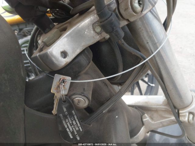 2006 HARLEY-DAVIDSON XL883 1HD4CMM176K433331 Photo 10