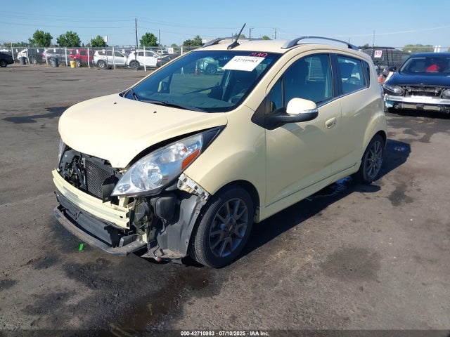 Chevrolet ll0 2014 KL8CF6S9XEC434533 Image 2