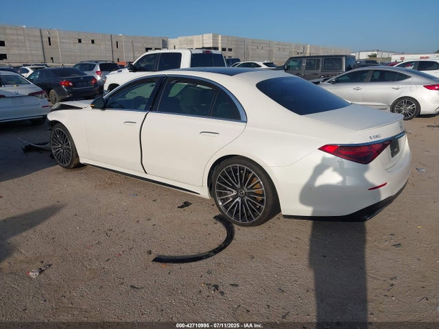 W1K6G7GB3NA143005 Mercedes-Benz m176