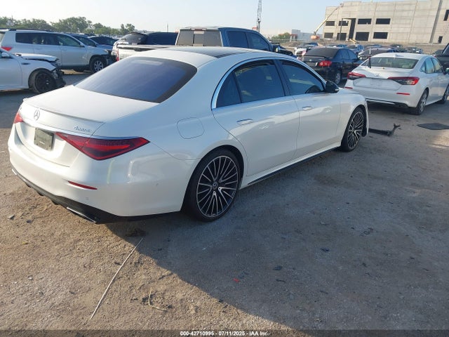 W1K6G7GB3NA143005 Mercedes-Benz m176