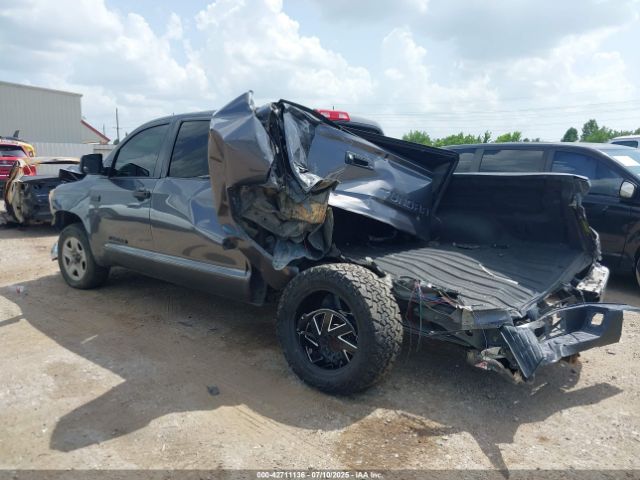 2017 TOYOTA TUNDRA 5TFDW5F19HX655791 Photo 2